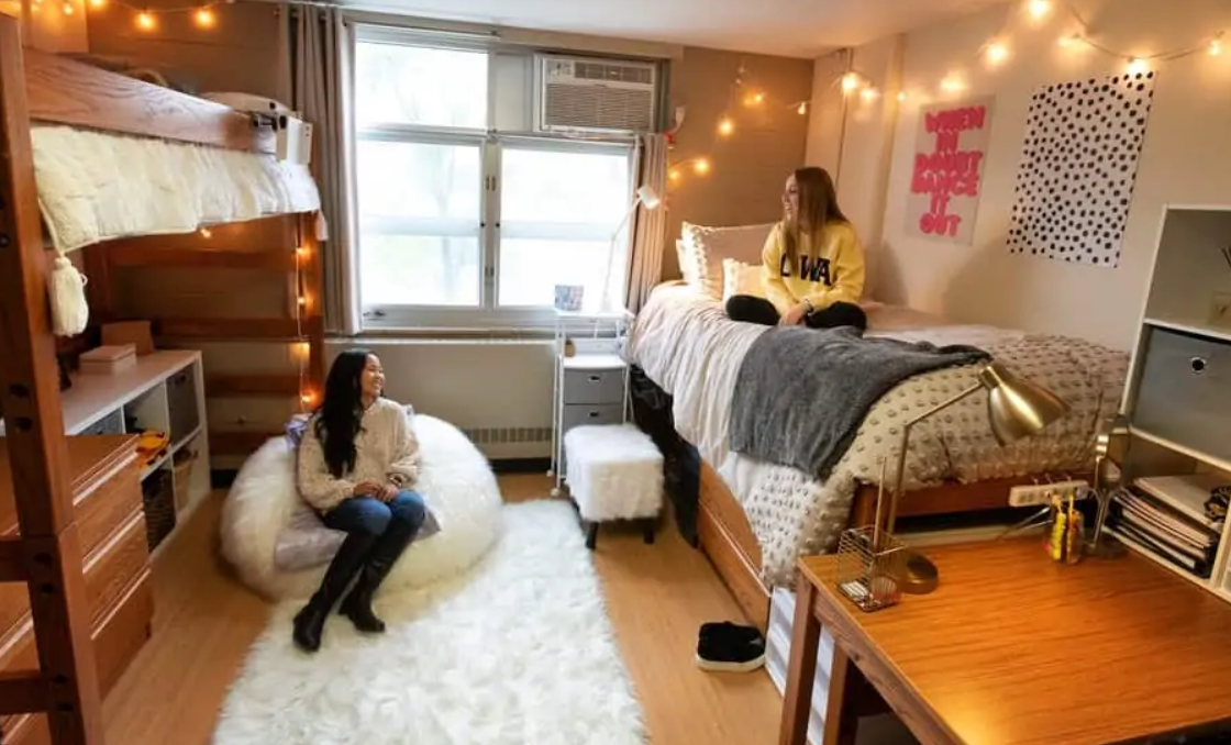 How to Find Accommodation Near Canadian Universities